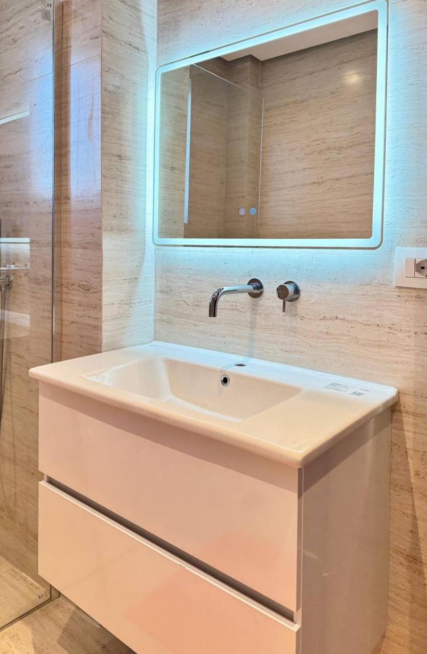 Viola Sea View Penthouse Apartamento Sarandë Exterior foto